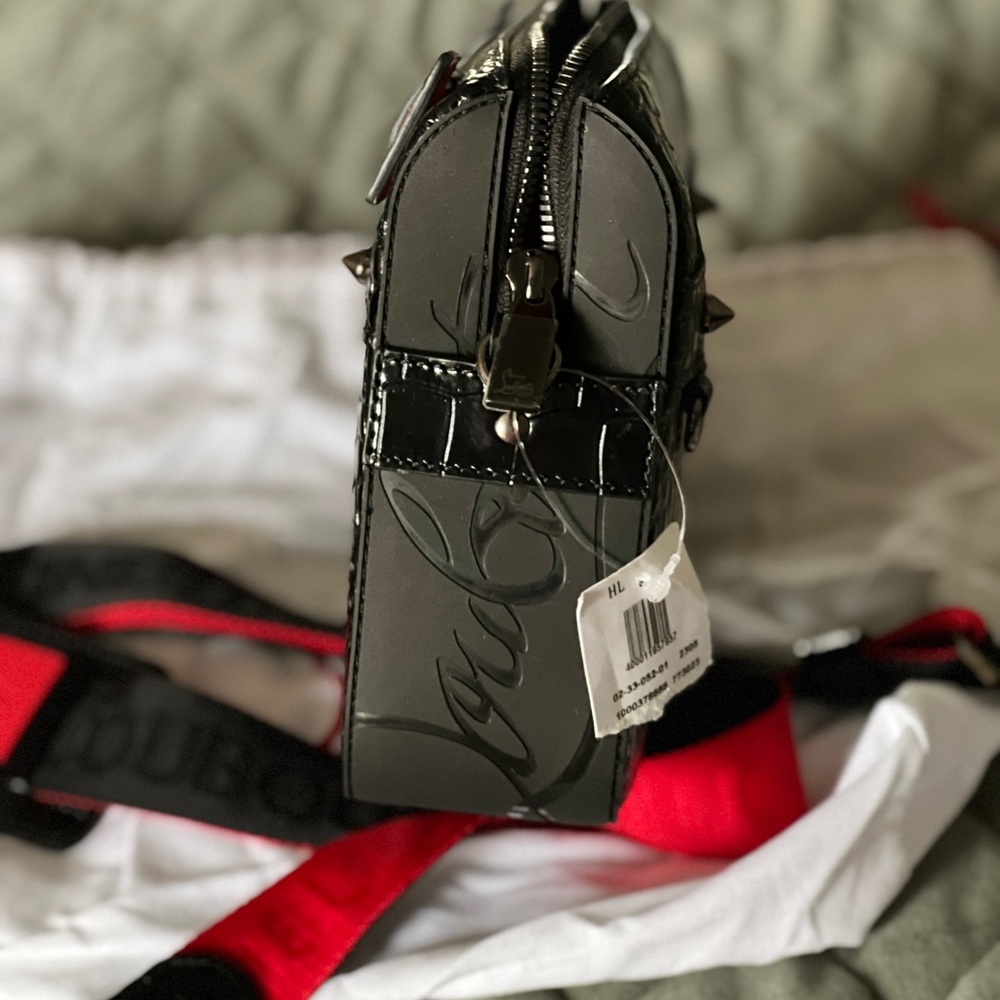 BNWT Christian Louboutin Ruisbuddy Messenger Bag